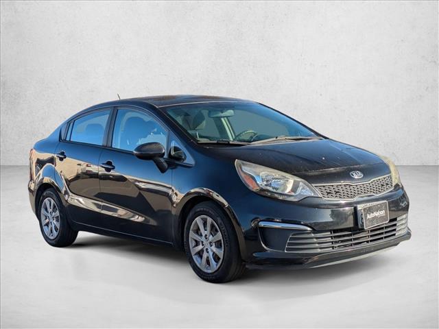 2017 Kia Rio LX photo 3