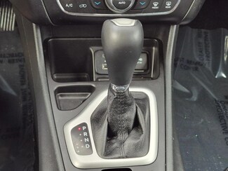 2014 Jeep Cherokee Limited FWD photo 12