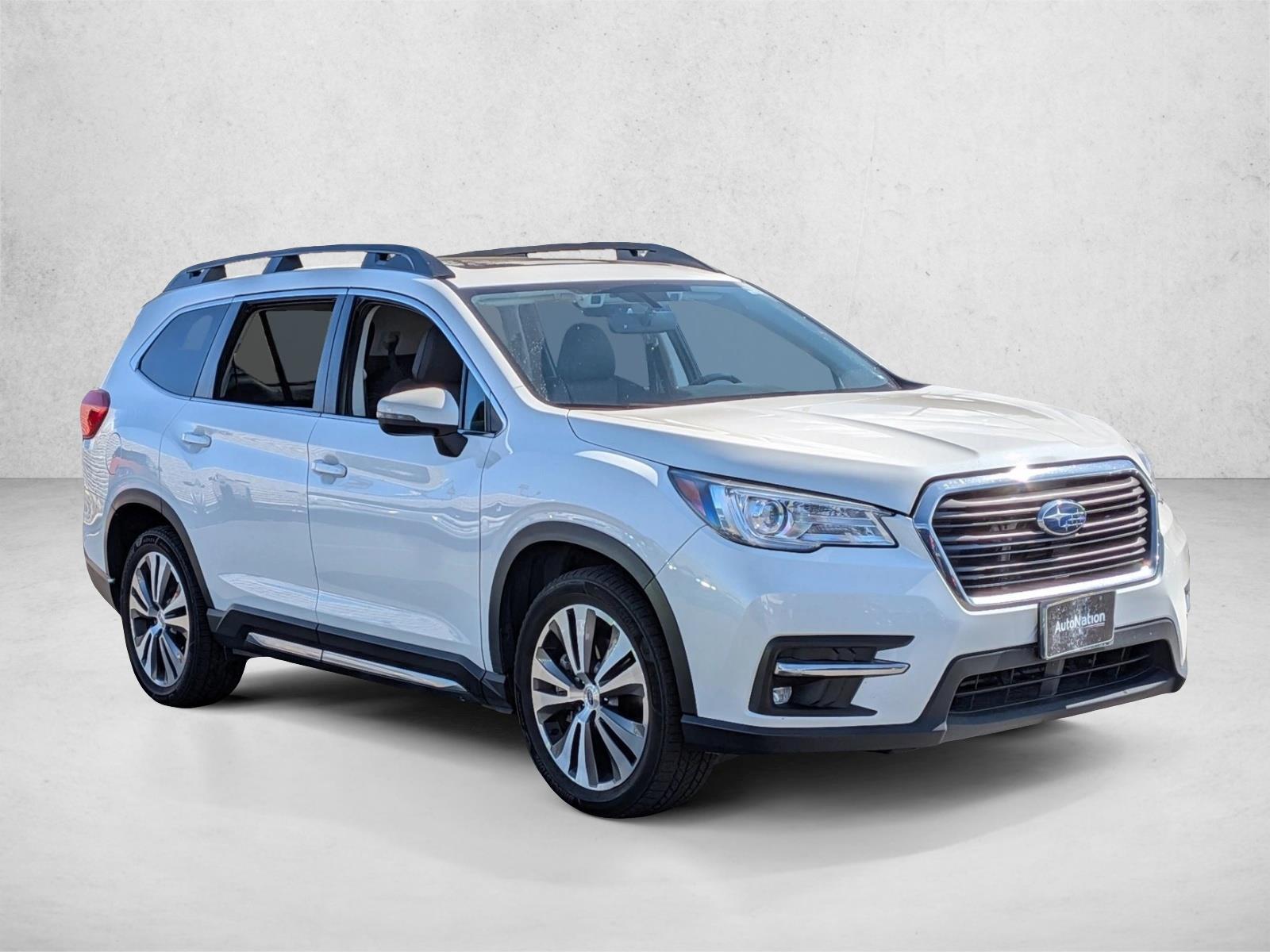 2022 Subaru Ascent Limited 7-Passenger photo 4