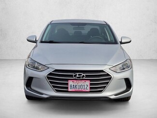 2018 Hyundai Elantra SEL photo 3
