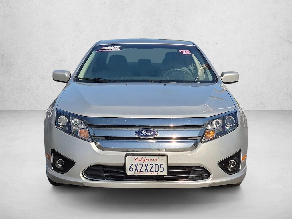 Used 2012 Ford Fusion SE Sedan