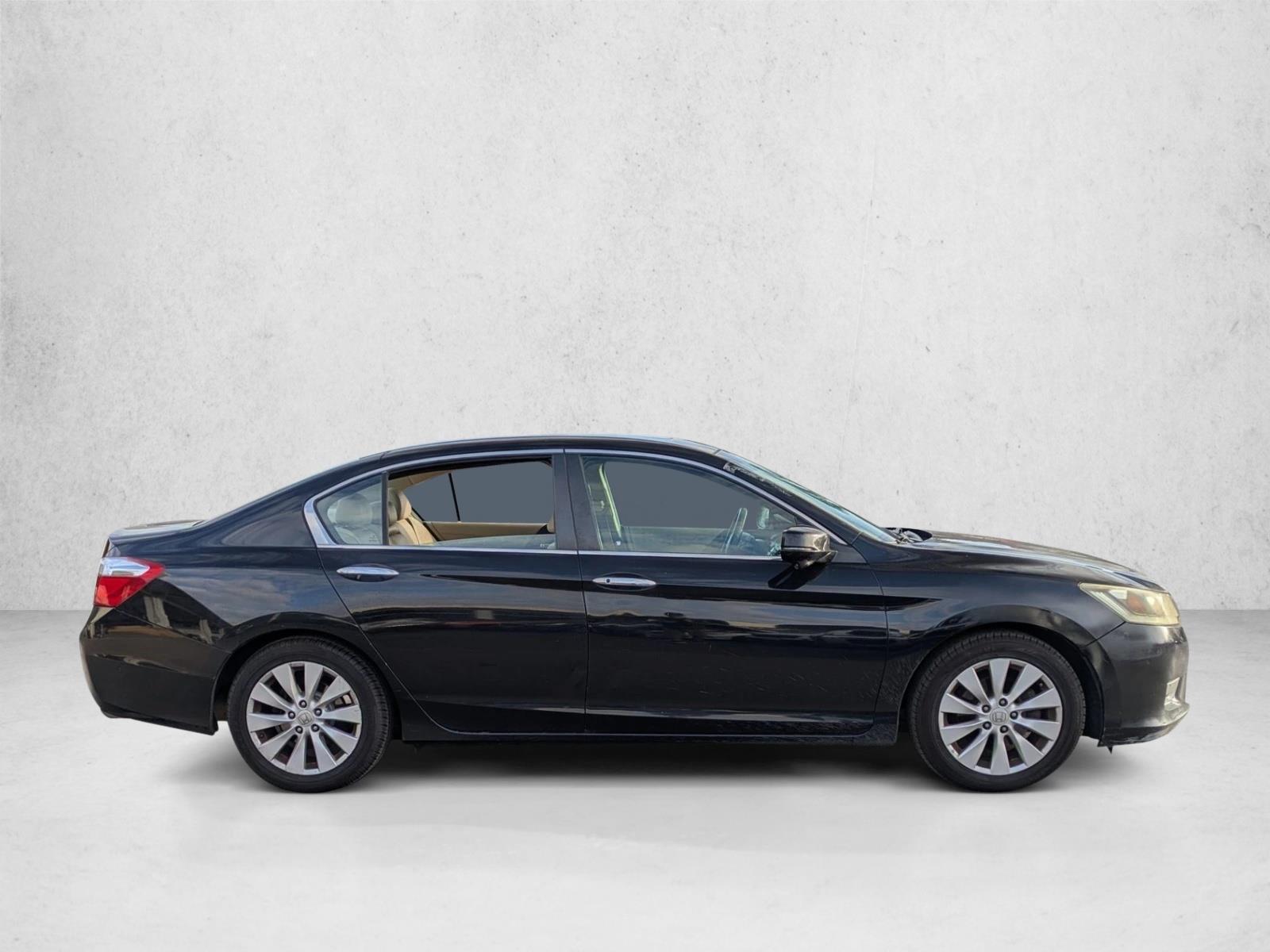 2013 Honda Accord EX-L photo 4