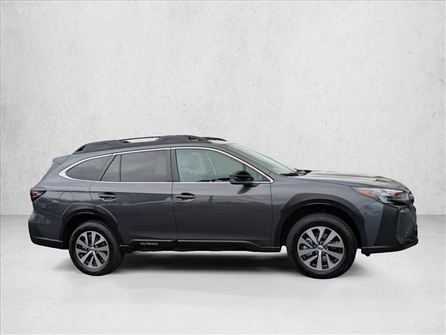 2025 Subaru Outback Premium photo 4