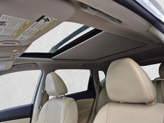 2015 Nissan Rogue SL photo 16