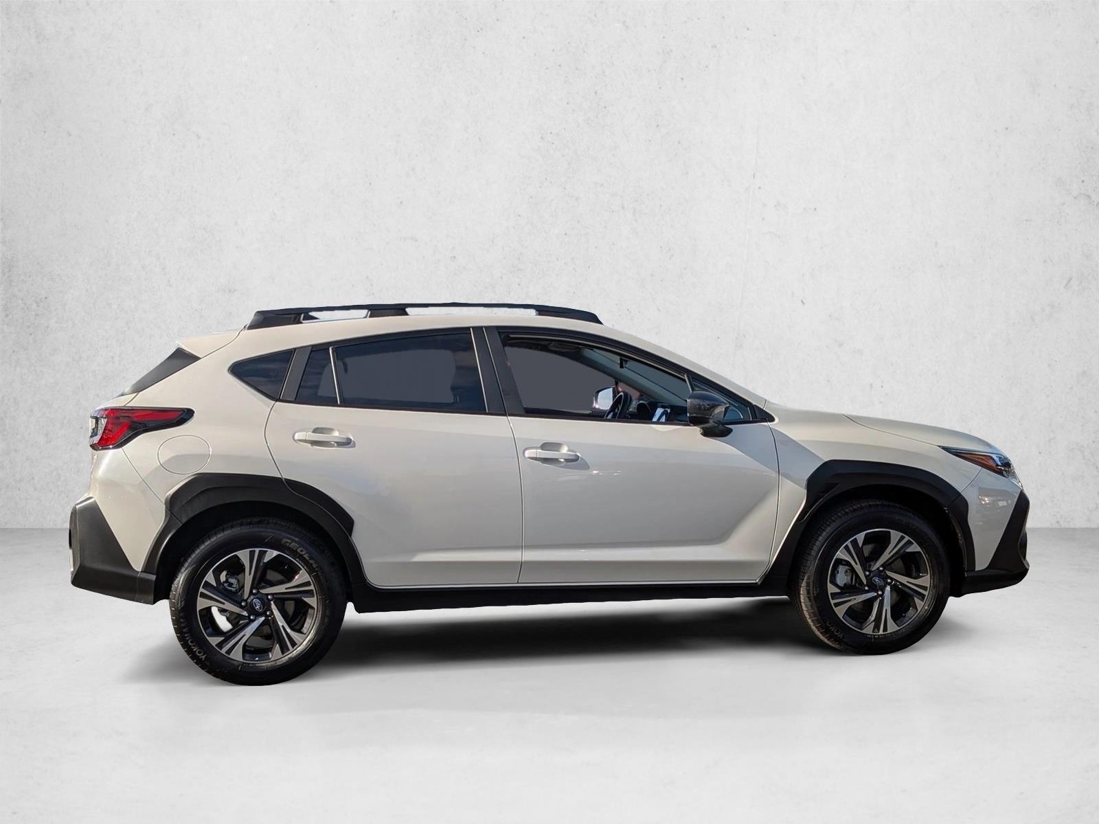 2025 Subaru Crosstrek Premium photo 4