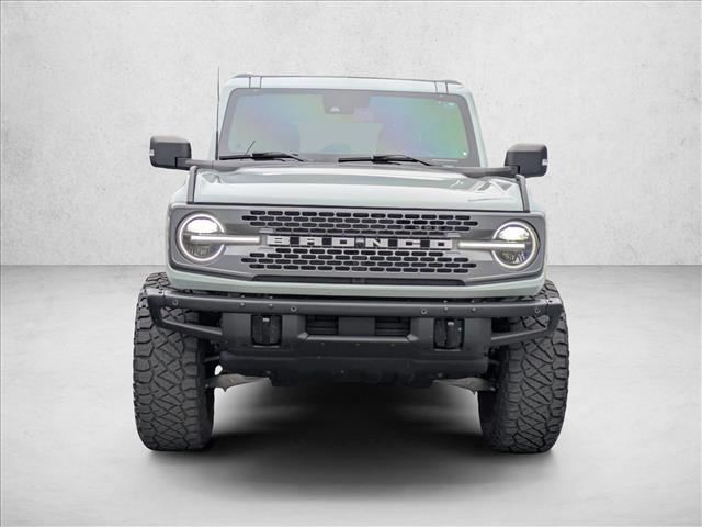 2022 Ford Bronco photo 2