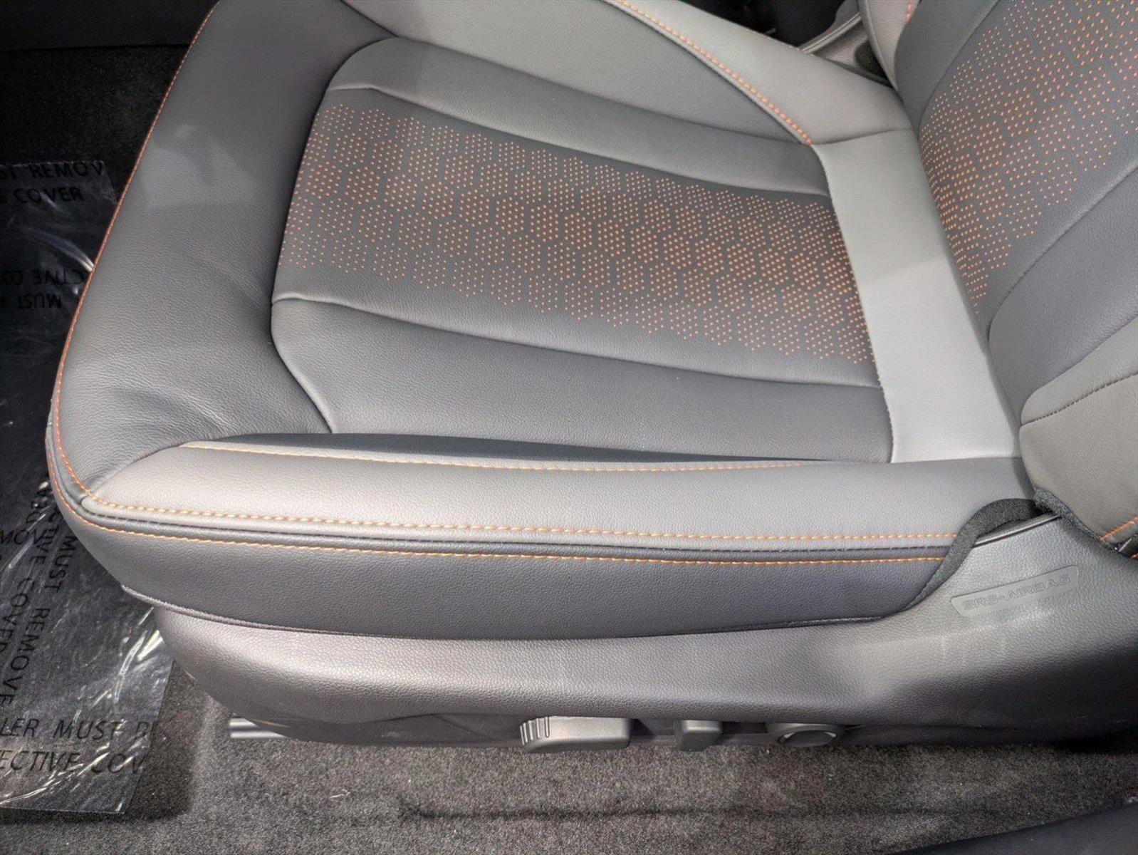 2025 Subaru Crosstrek Limited photo 4