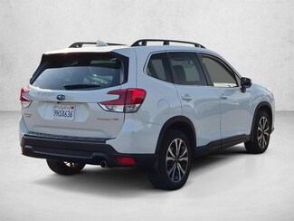 2023 Subaru Forester Limited photo 5