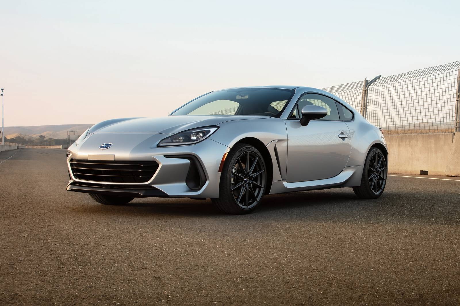 2027_subaru_brz_coupe_limited_fq_oem_1_1600%20(1).png