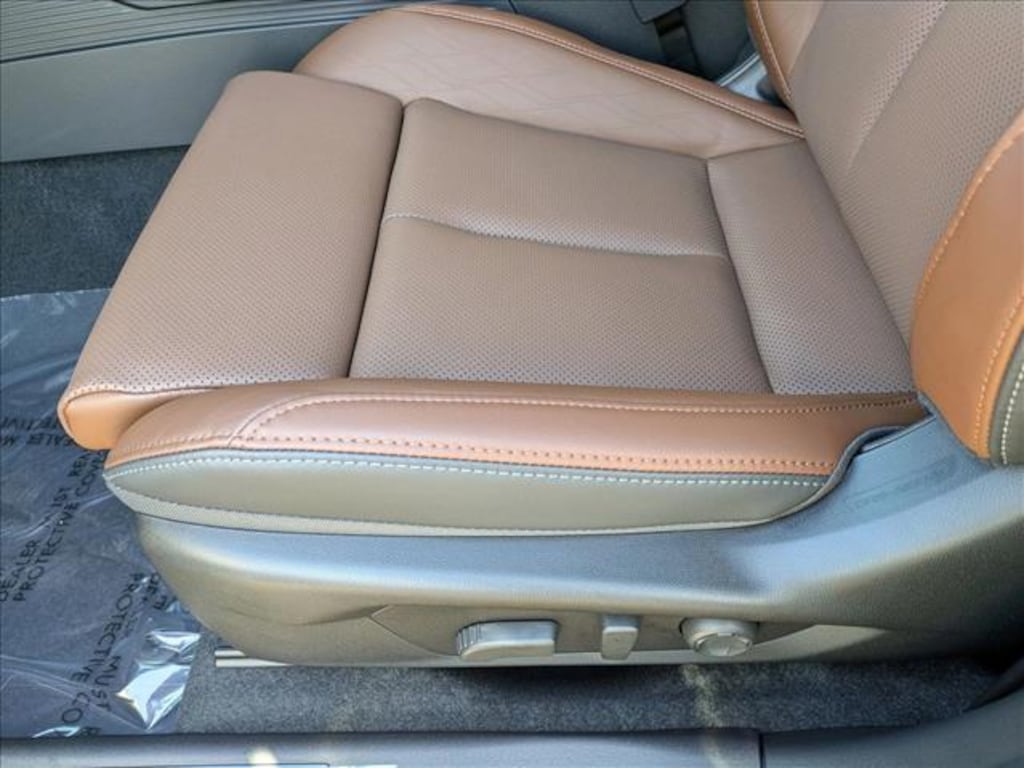 New 2026 Subaru Outback Touring SUV