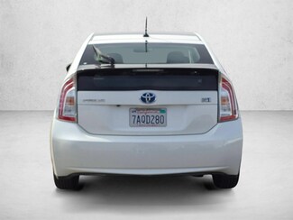 2013 Toyota Prius Four photo 7