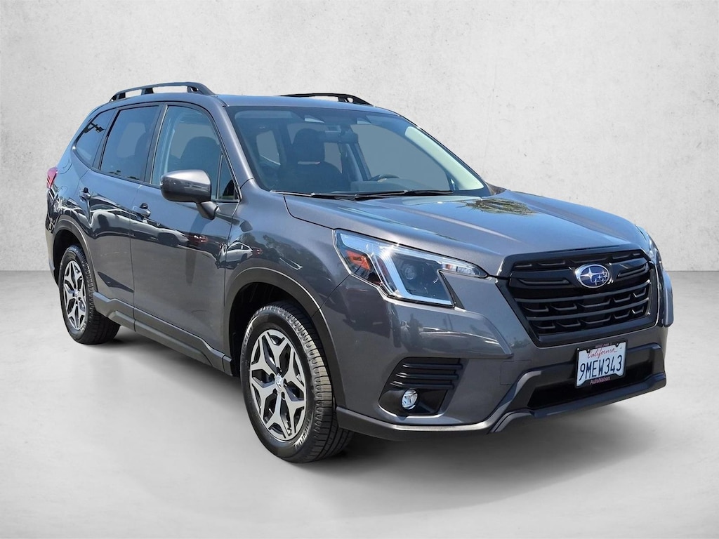 Used 2024 Subaru Forester Premium SUV
