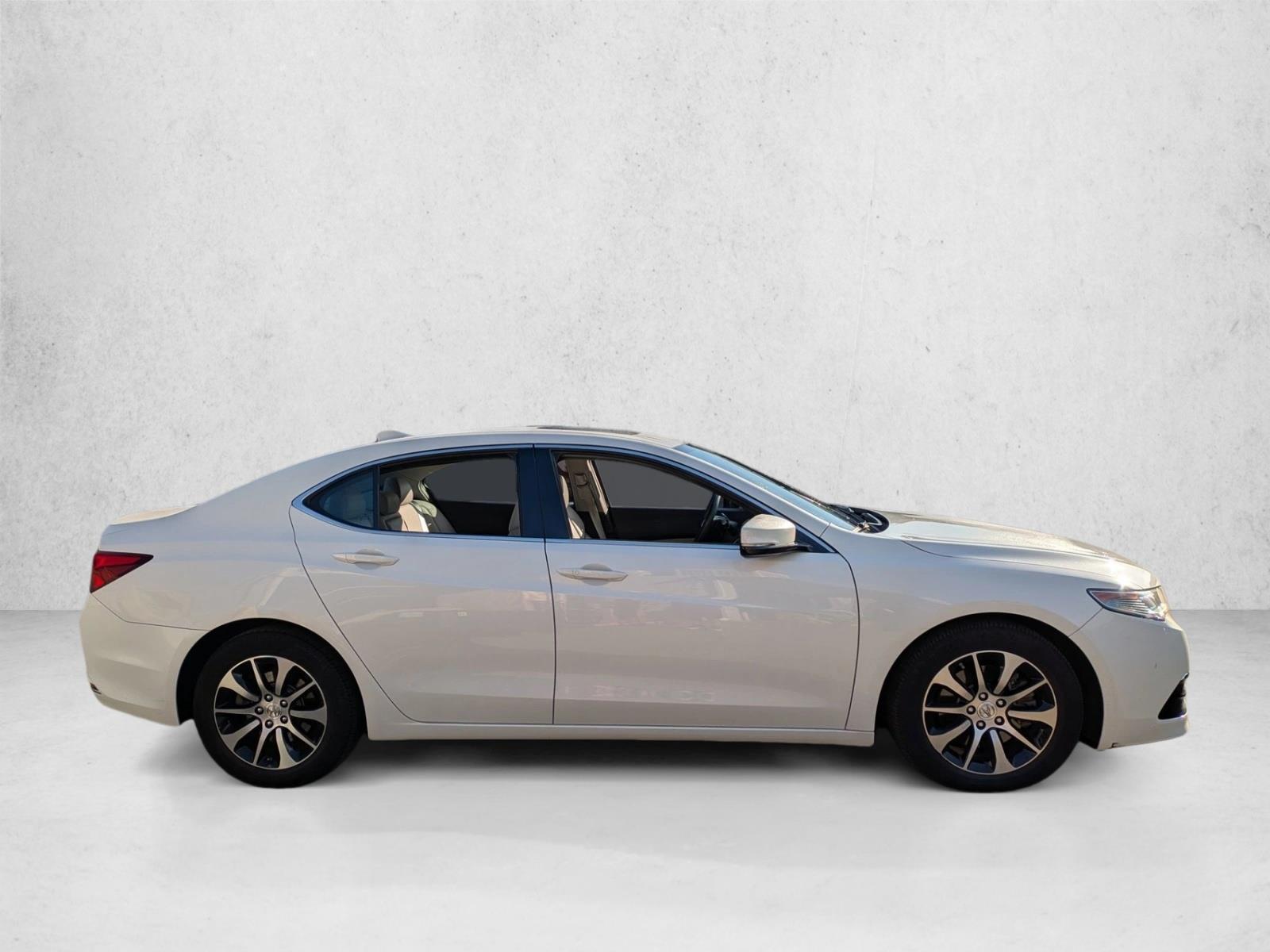 2015 Acura TLX Technology photo 4
