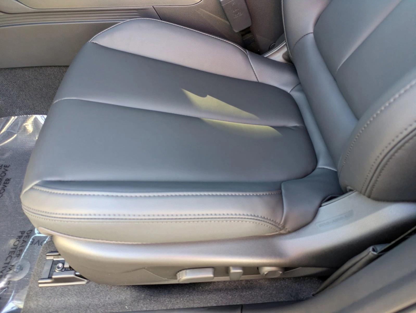 2026 Subaru Outback Premium photo 4