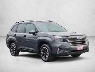 2026 Subaru Forester Premium photo 4