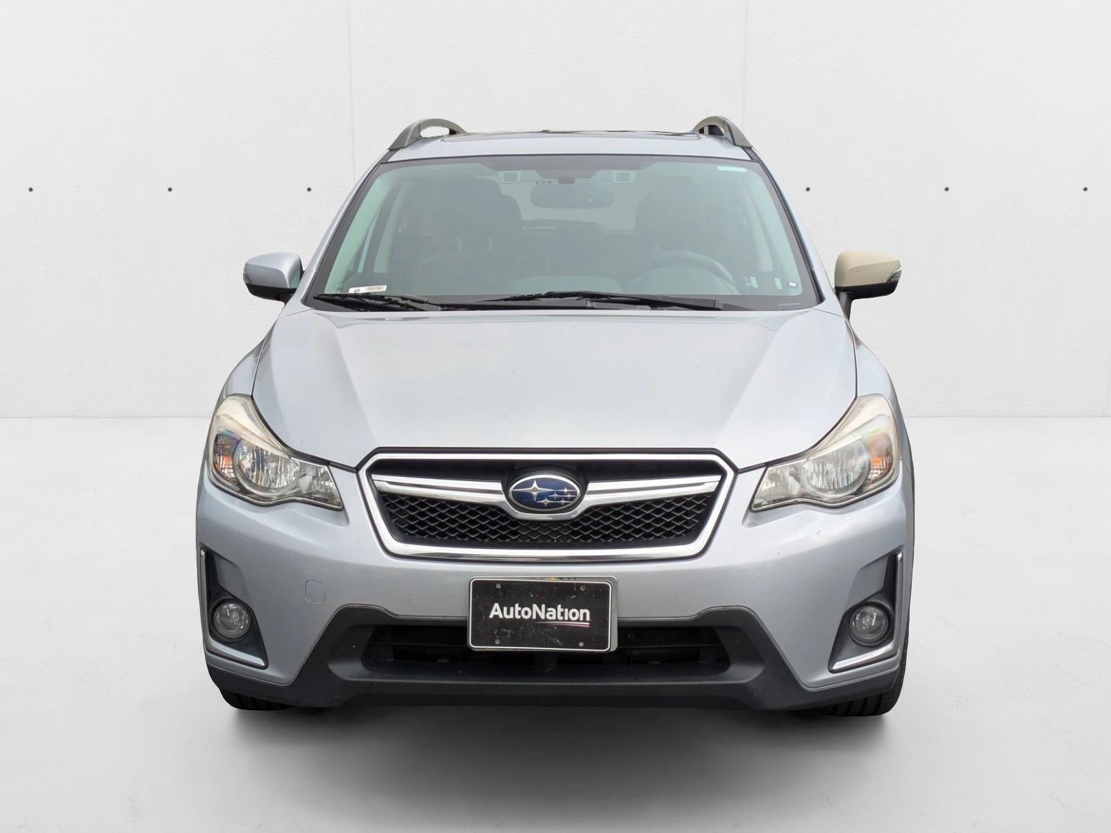 2016 Subaru Crosstrek 2.0i Limited photo 2