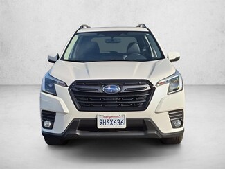 2023 Subaru Forester Limited photo 2