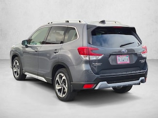 2024 Subaru Forester Touring photo 8