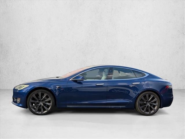 2021 Tesla Model S Long Range photo 2