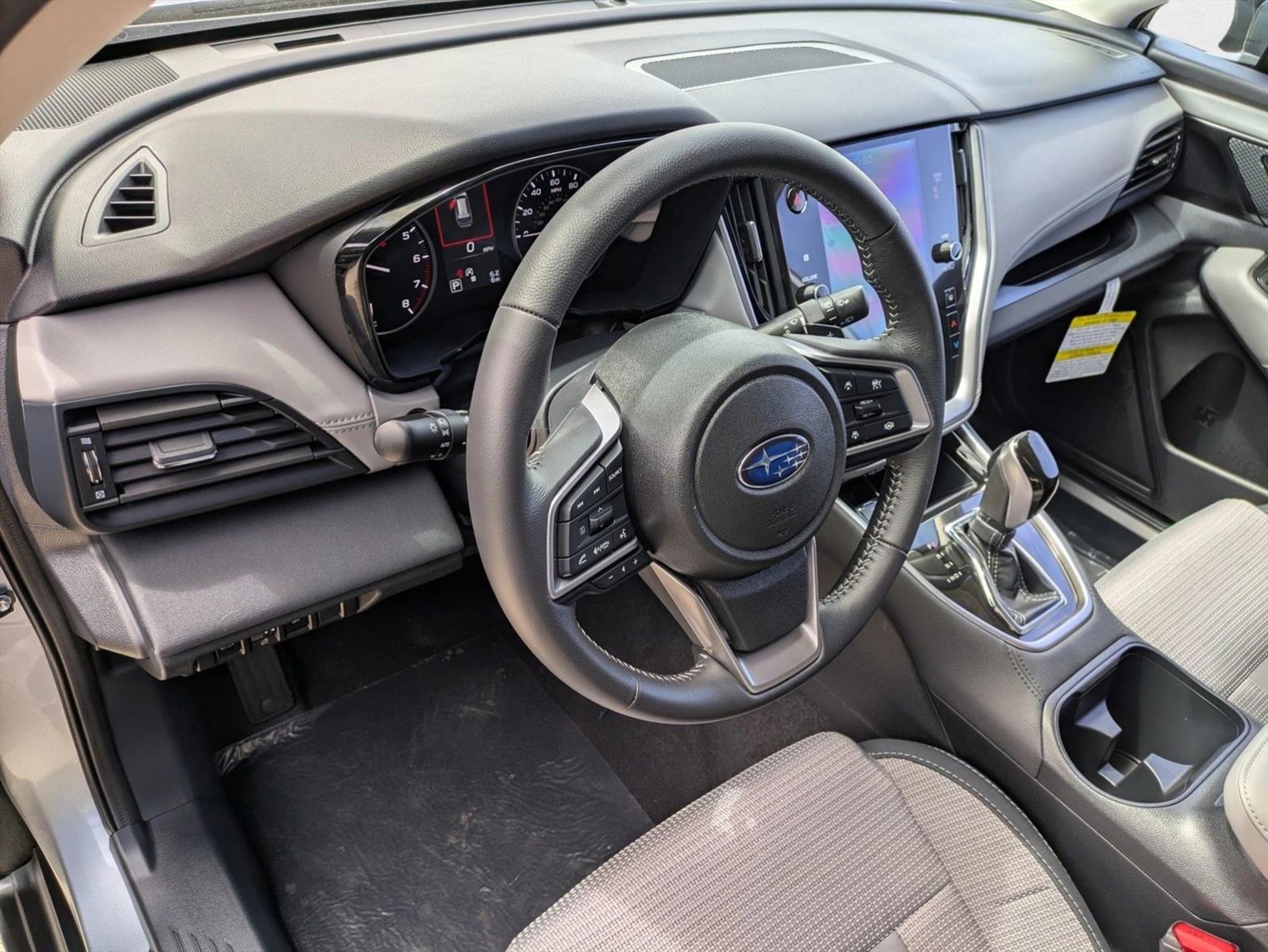 2025 Subaru Outback Premium photo 3