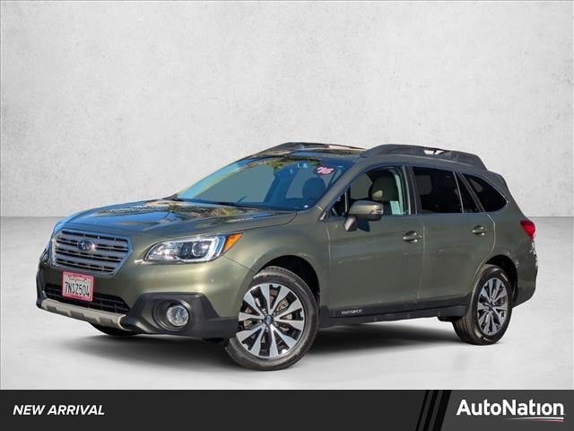 2016 Subaru Outback Limited's photo