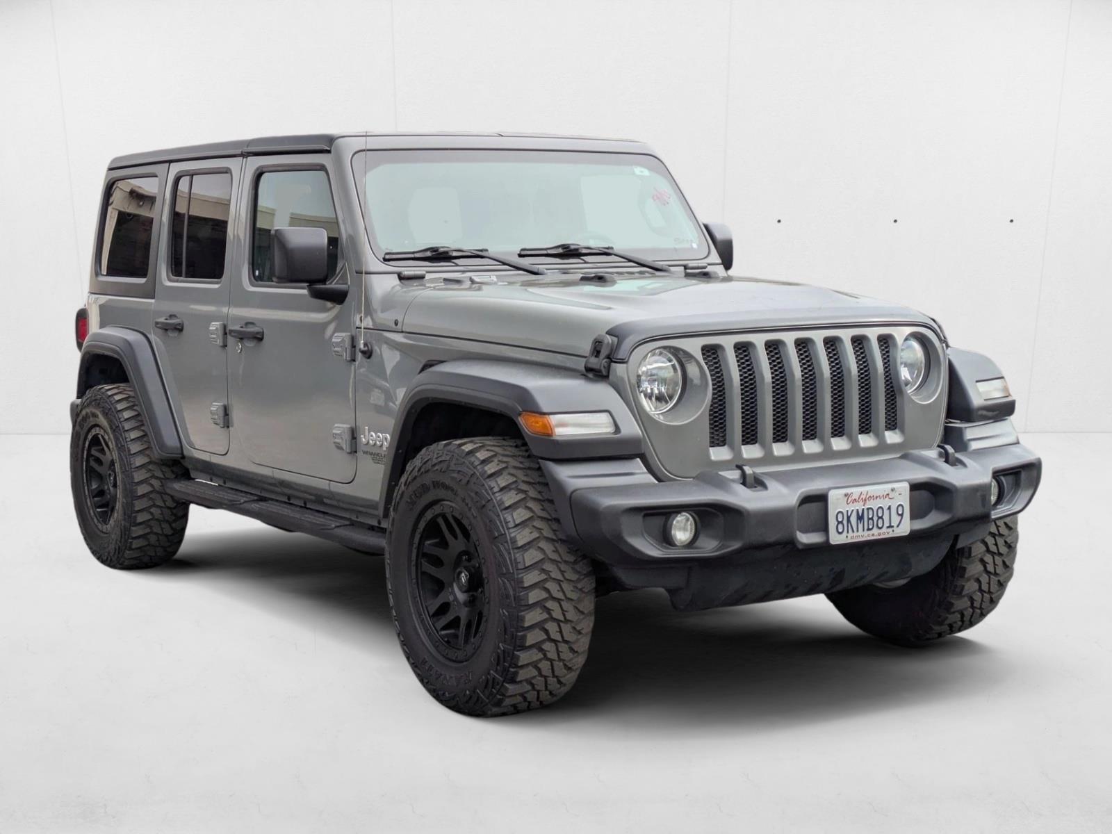 2018 Jeep Wrangler Unlimited Sport photo 3