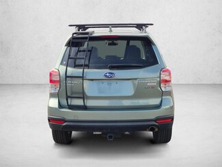 2017 Subaru Forester 2.5i Limited photo 6