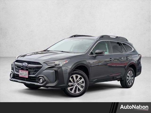 2025 Subaru Outback Premium photo 1