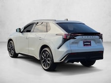 2026 Subaru Solterra Premium in Cosmic White Pearl, stock #TJ002437 — photo 8