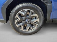 2026 Subaru Forester Standard Model in Daybreak Blue Pearl, stock #T3154193 — photo 10