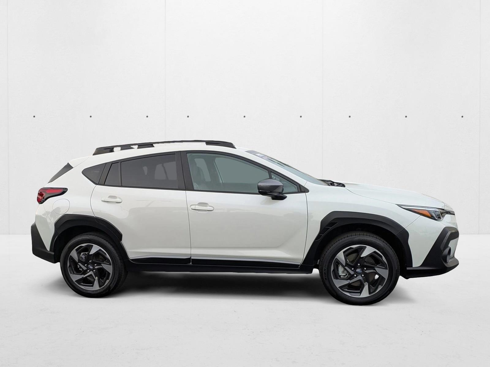 2025 Subaru Crosstrek Limited photo 3