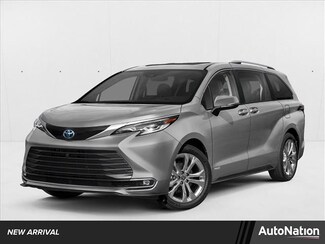 2024 Toyota Sienna Platinum 7 Passenger photo 1