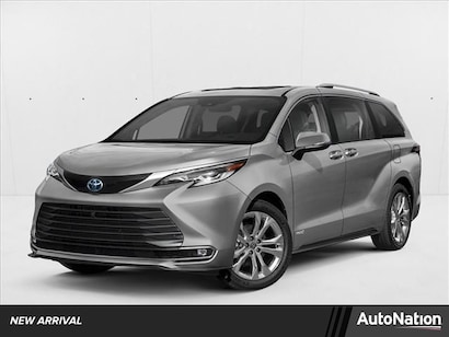 2024 Toyota Sienna Platinum 7 Passenger