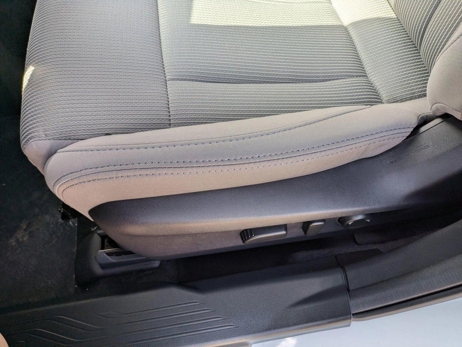 2025 Subaru Legacy Premium photo 4