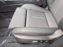 2026 Subaru Outback Touring XT in Sapphire Blue Pearl, stock #TY554691 — photo 4