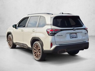 2025 Subaru Forester Sport photo 7