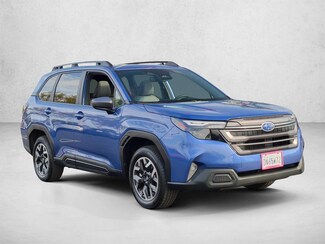 2026 Subaru Forester Premium photo 4