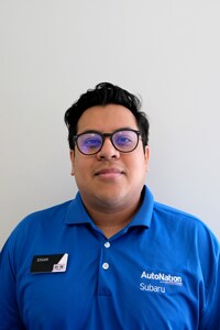 Staff member Edgar Narciso from ID_42ae3868d41f