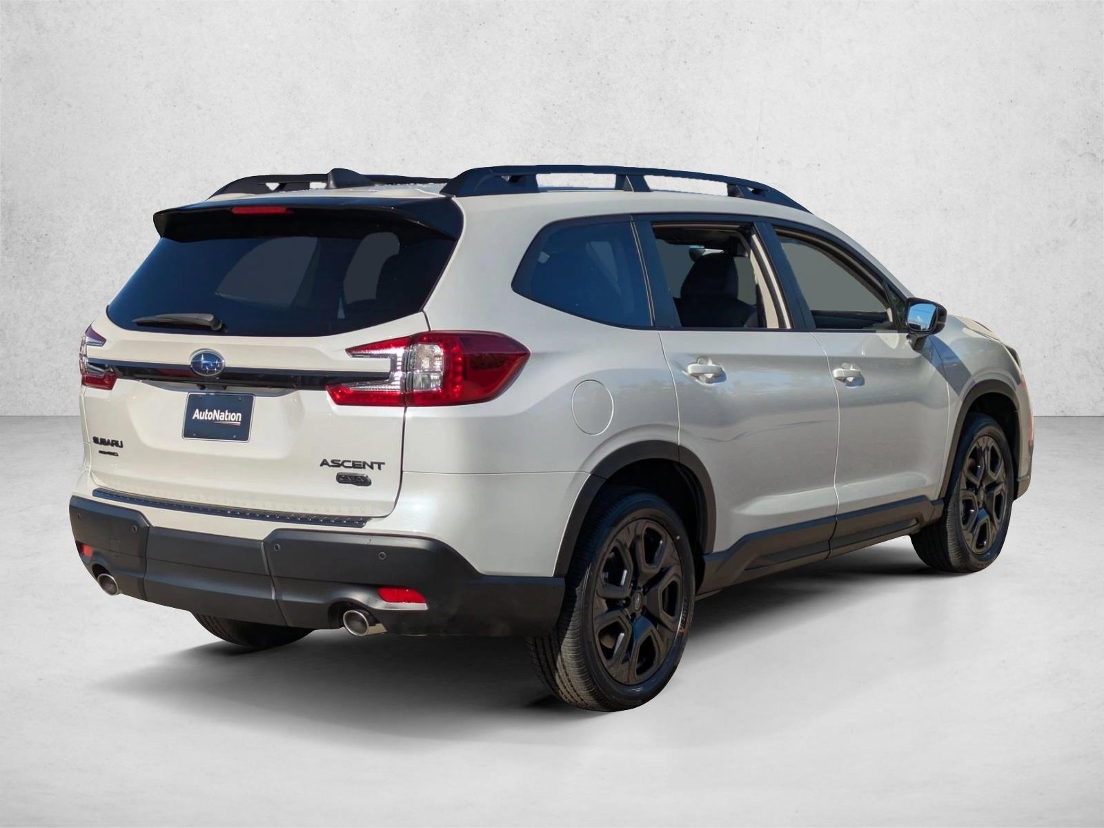 2026 Subaru Ascent Onyx Edition Touring photo 2