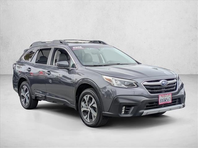 2022 Subaru Outback Limited XT photo 2