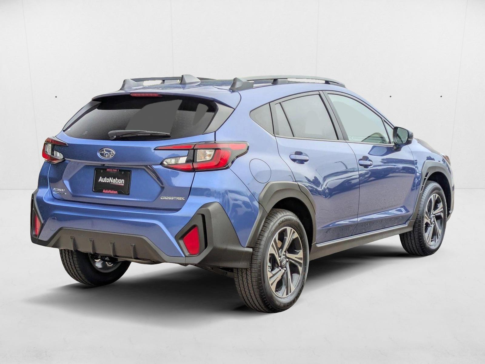 2025 Subaru Crosstrek Premium photo 2