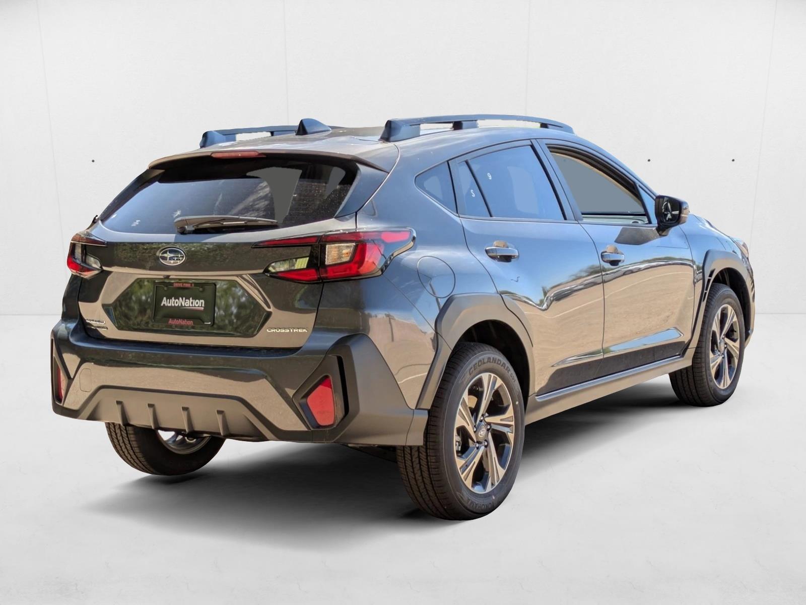 2025 Subaru Crosstrek Premium photo 2