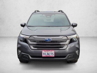 2026 Subaru Forester Premium photo 3