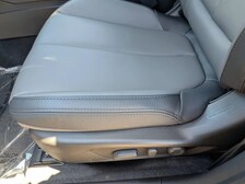 2026 Subaru Outback Premium in Crystal Black Silica, stock #TY533293 — photo 4