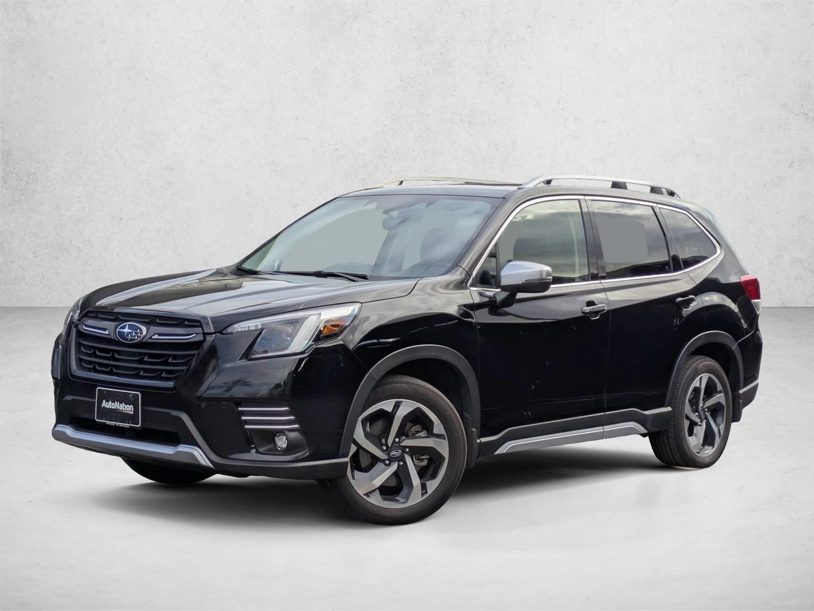 2022 Subaru Forester Touring's photo