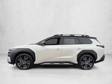 2026 Subaru Trailseeker Touring in Crystal White Pearl/crystal Black Silica, stock #TY007367 — photo 5