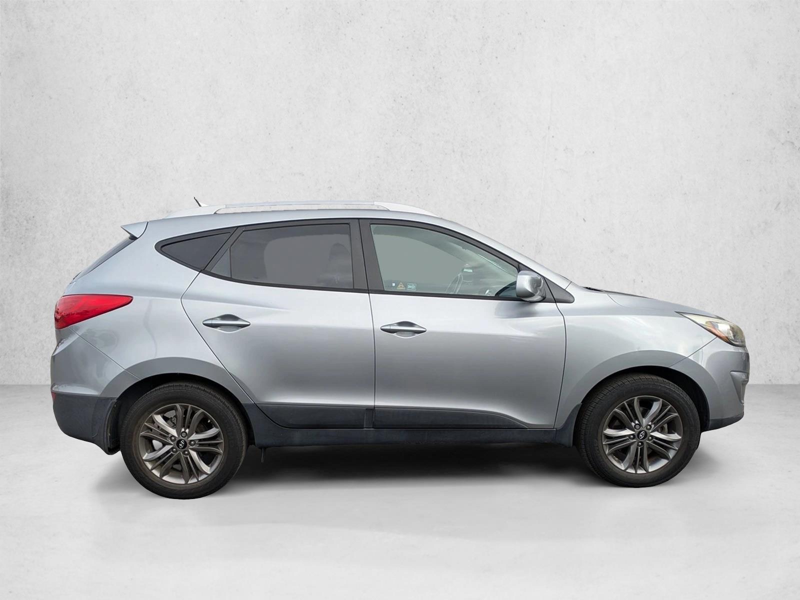 2014 Hyundai Tucson SE photo 4