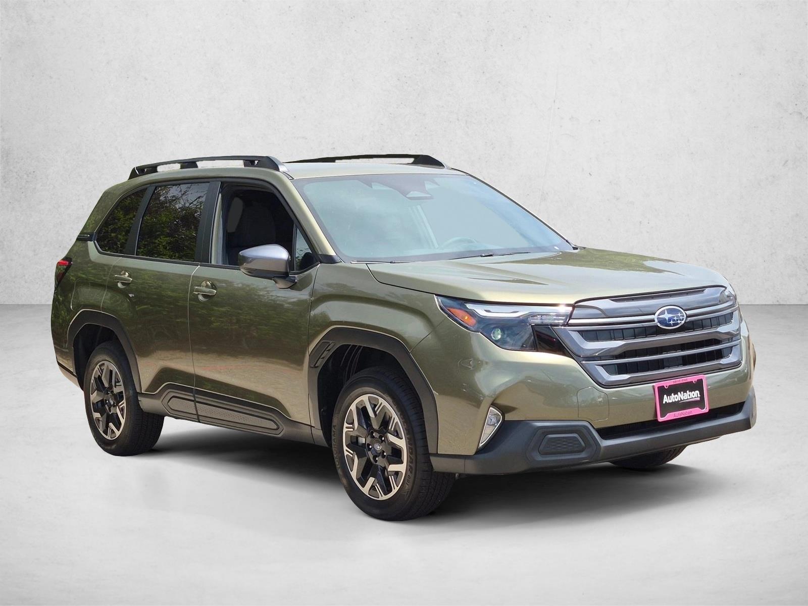 2026 Subaru Forester Premium — Front three-quarter