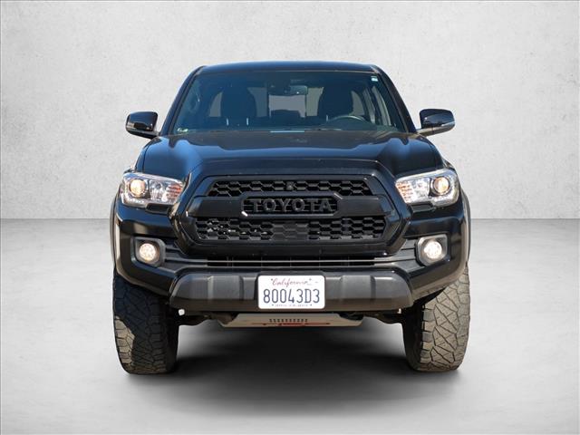 2021 Toyota Tacoma TRD V6 photo 2