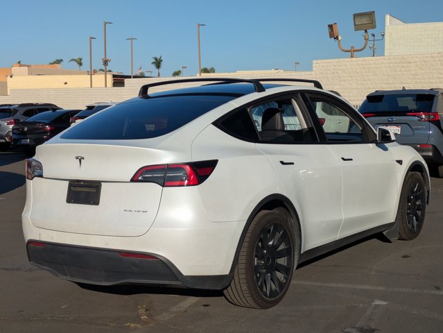 2021 Tesla Model Y Long Range photo 3